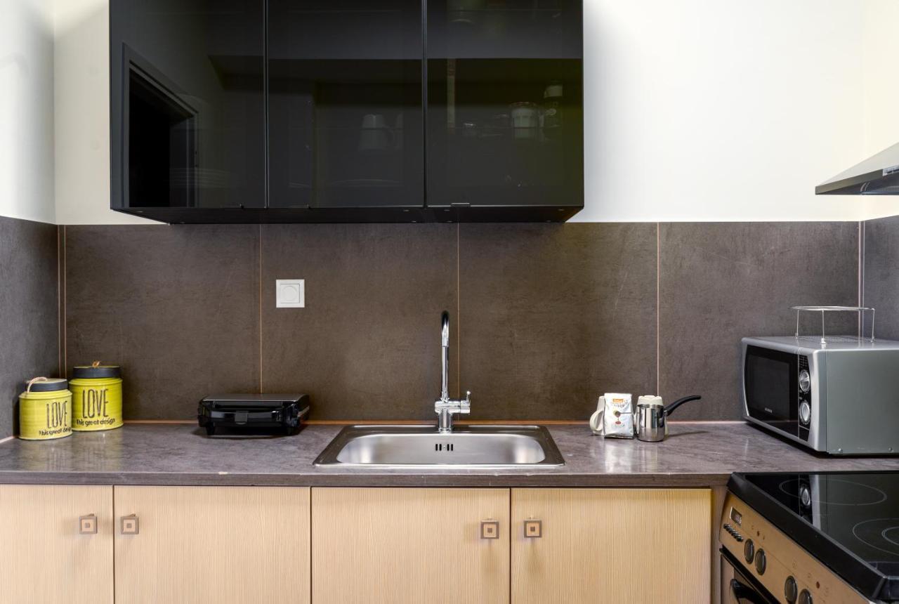 Cozy City Central Flat @ Psila Alonia Square Aigio Exterior photo