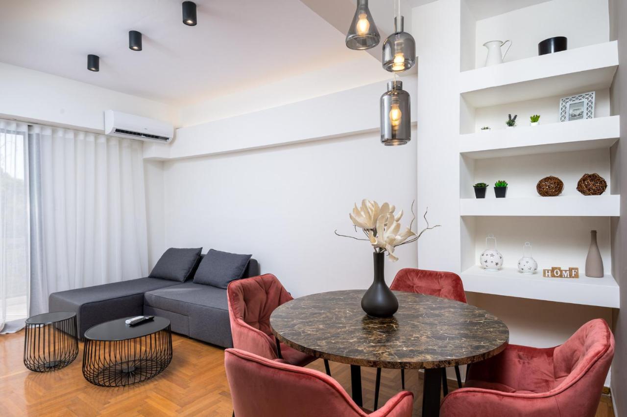 Cozy City Central Flat @ Psila Alonia Square Aigio Exterior photo